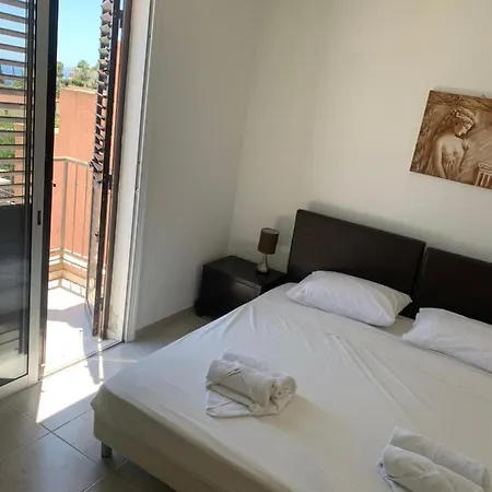 Desire Gardens Townhouse F5 Case de vacanță *